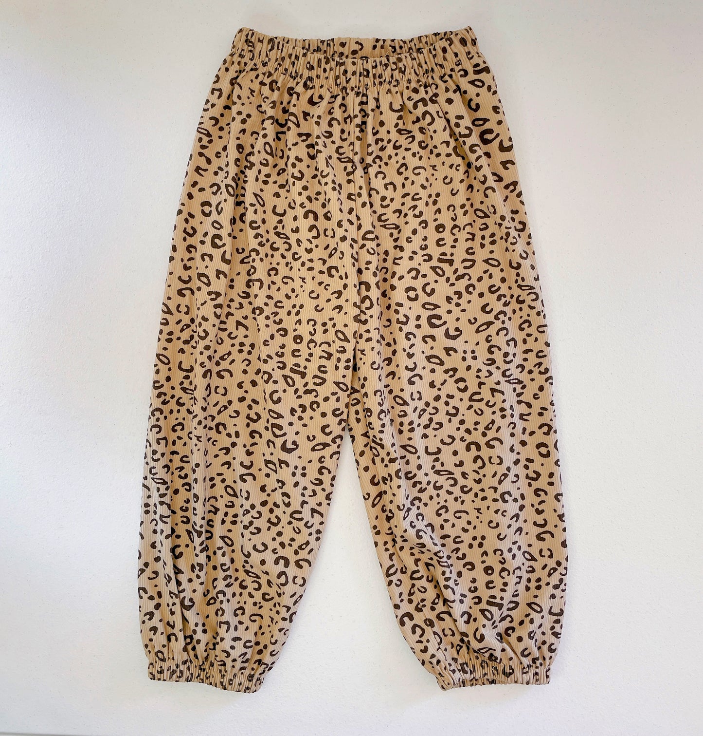 Girl's Leopard Print Lantern Pants