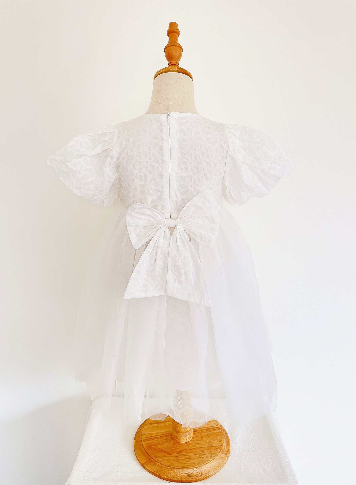 Girls' White Bow Chiffon Dress