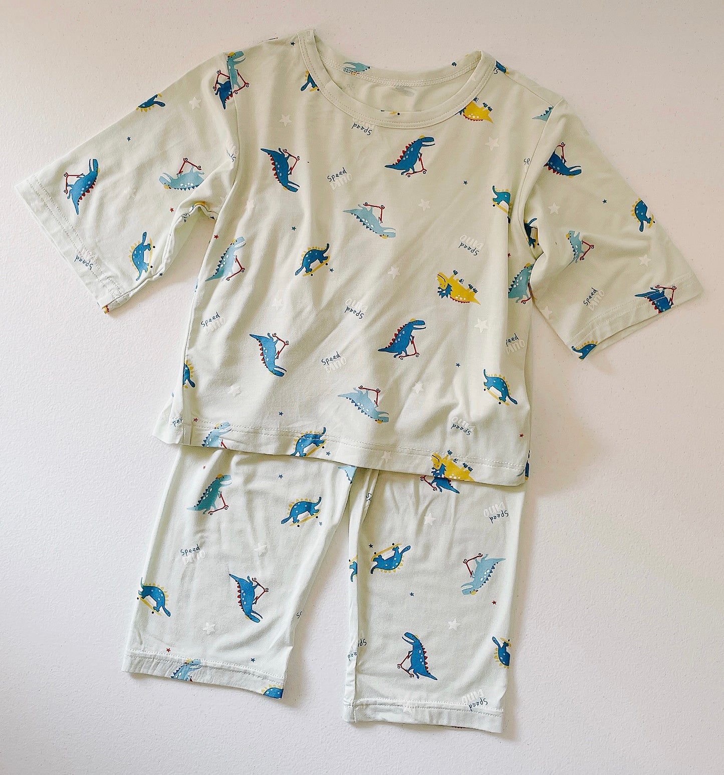 Kids Pajamas Set - Speed Dinosaur