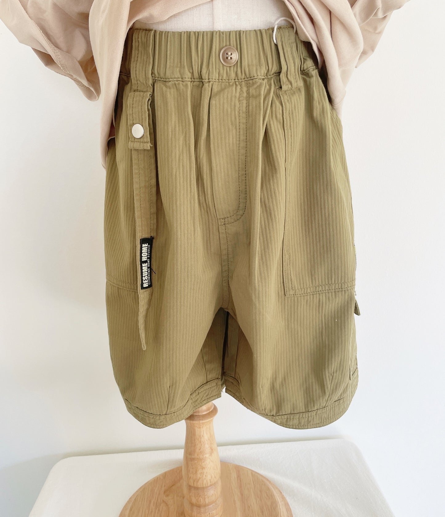 Boys‘ Army Green Cargo Shorts